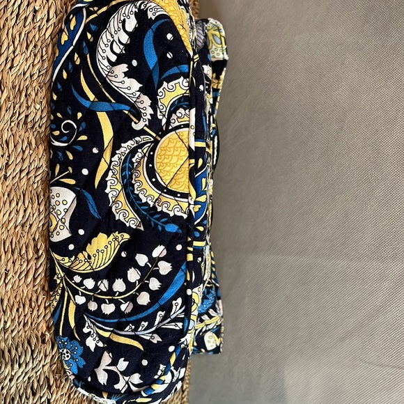 Vera Bradley - Ellie Blue Purse *RETIRED* Excellent Condition - Elephant Pattern - Picture 9 of 9